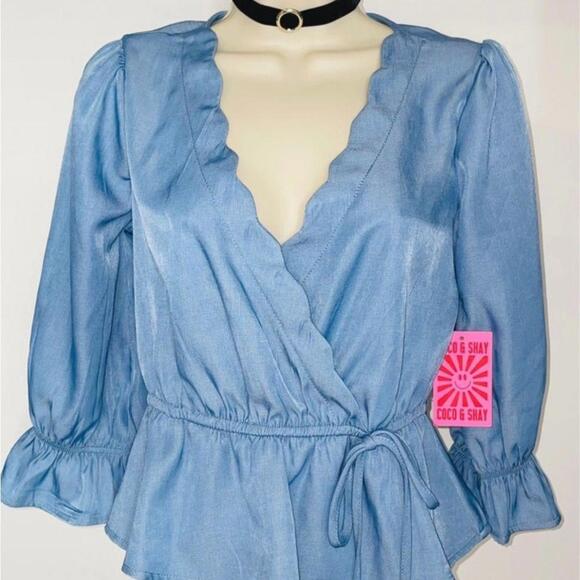 NWT top - Picture 2 of 6